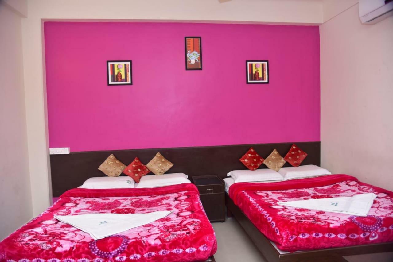 فندق مَسّورفي  Raj Residency المظهر الخارجي الصورة